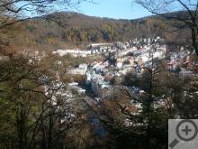 Pohled na Karlovy Vary z Karlovy vyhlídky